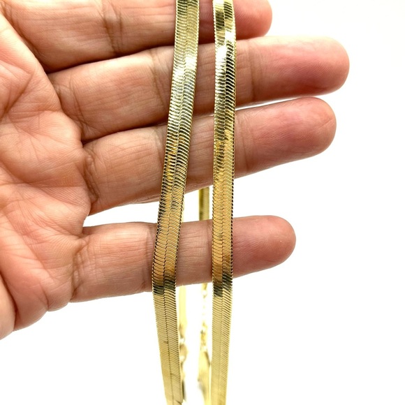 Herringbone Set 2 Necklaces Gold Tone 12” and 20” Necklaces Bold and Bold - Picture 9 of 11